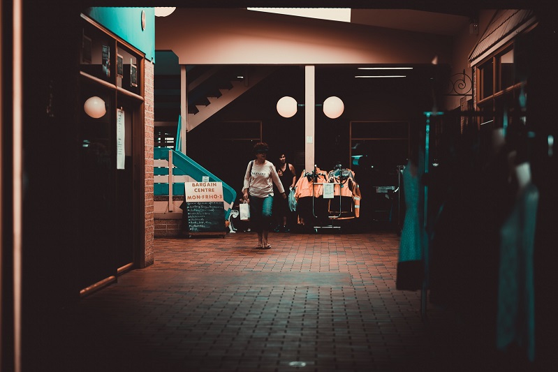 地下室潮濕怎么破？安詩曼除濕機來支招