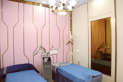 ���B���A���t(y��)�������\��