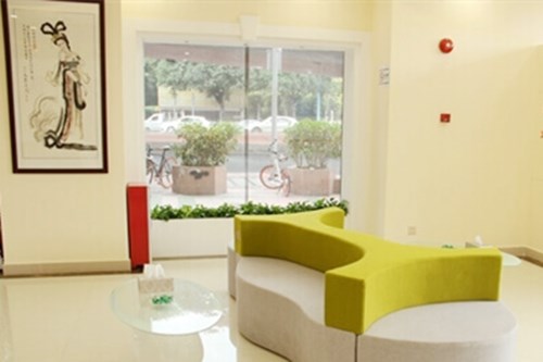 �˲��е�һ�����tԺ��ǻ��